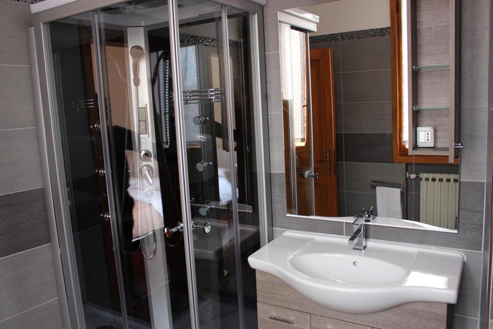Residenza Ariosto Depandance By Studio Vita Bologna Rum bild